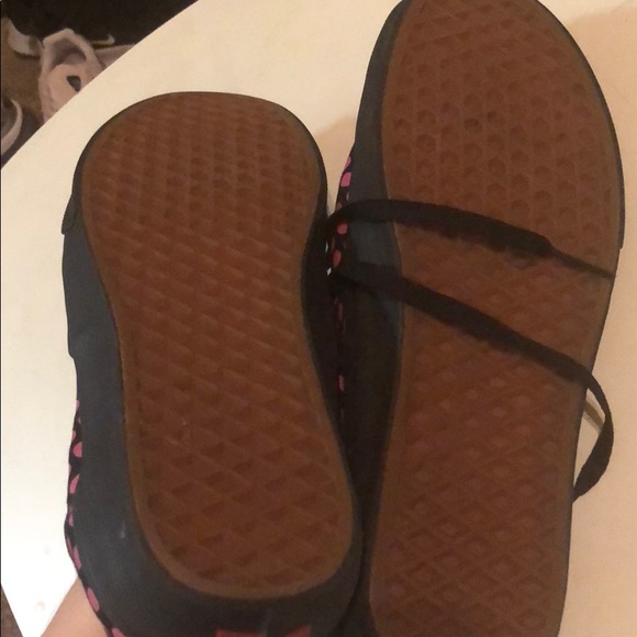 Pink Polka Dot Vans 😍 - Picture 3 of 4